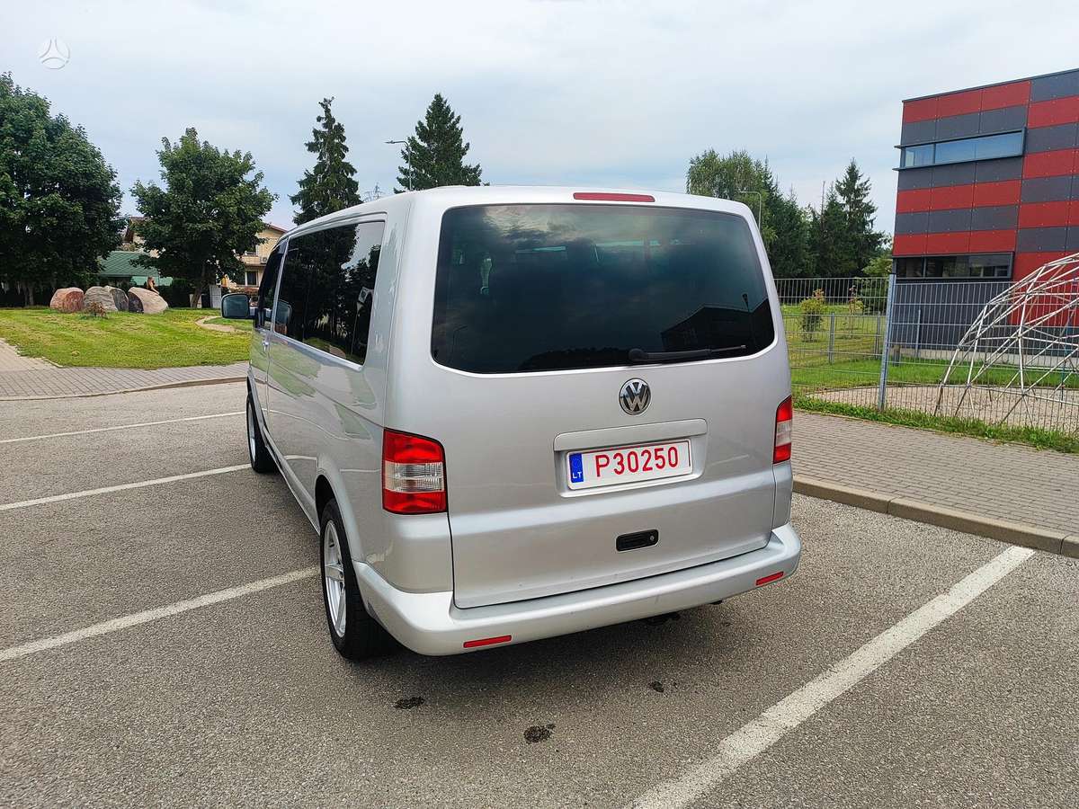 Volkswagen Caravelle 2006 — photo 5