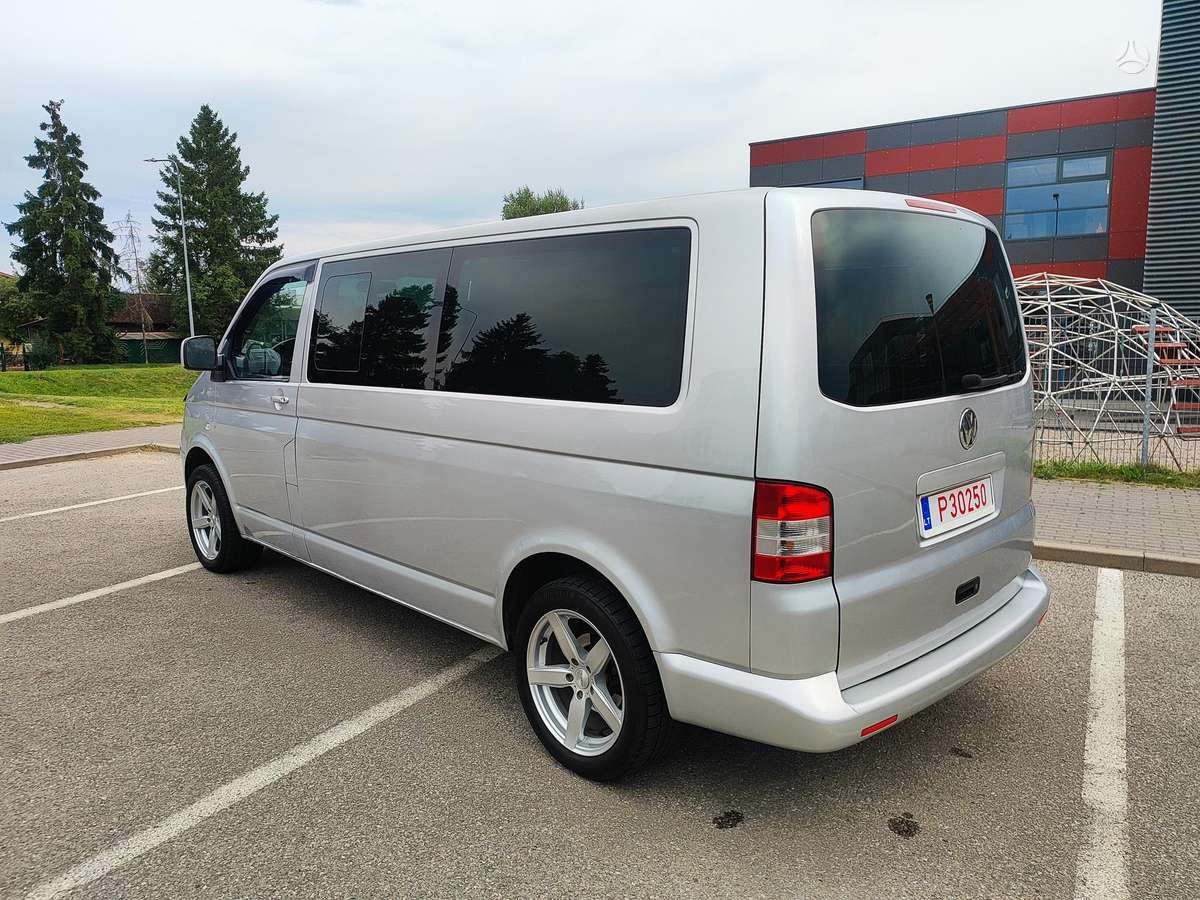 Volkswagen Caravelle 2006 — photo 6