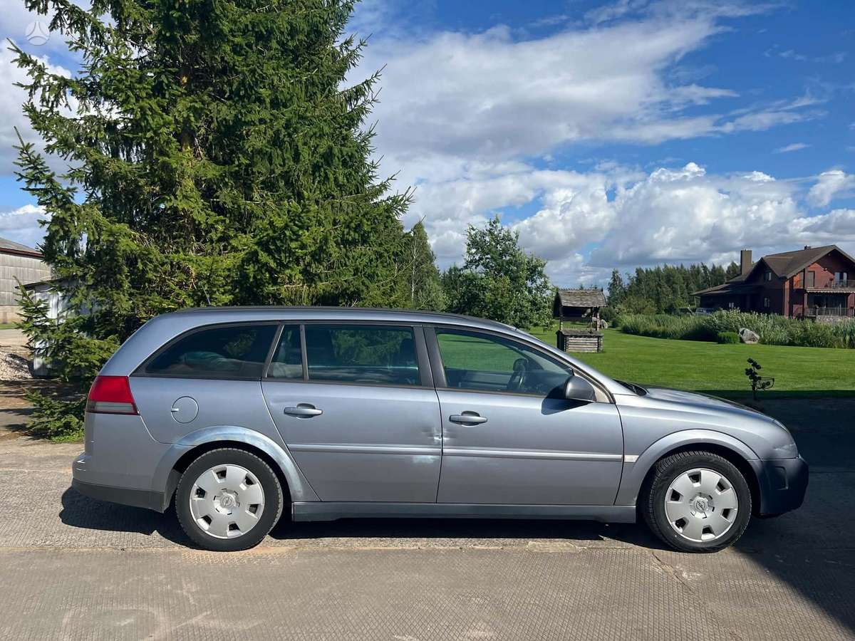 Opel Vectra 2005 — photo 6