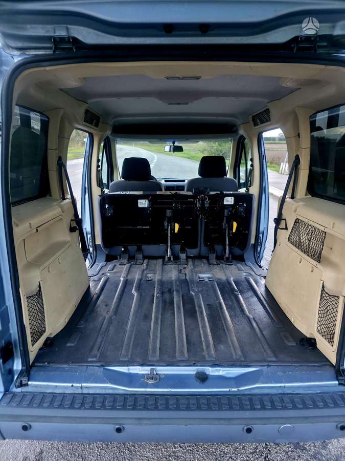 Ford Tourneo 2008 — photo 14