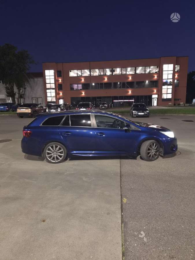 Toyota Avensis 2015 — vehicle for AFU Ukraine