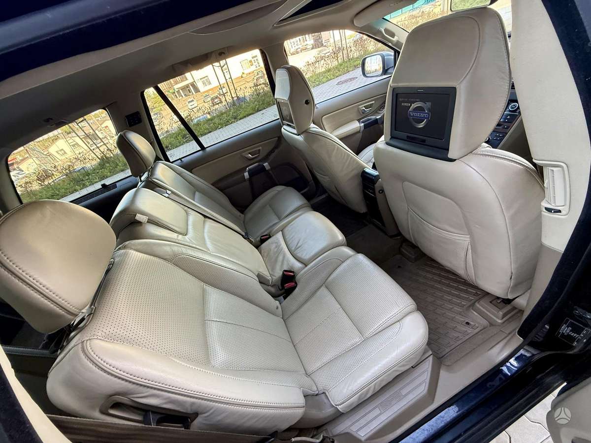 Volvo XC90 2009 — photo 19