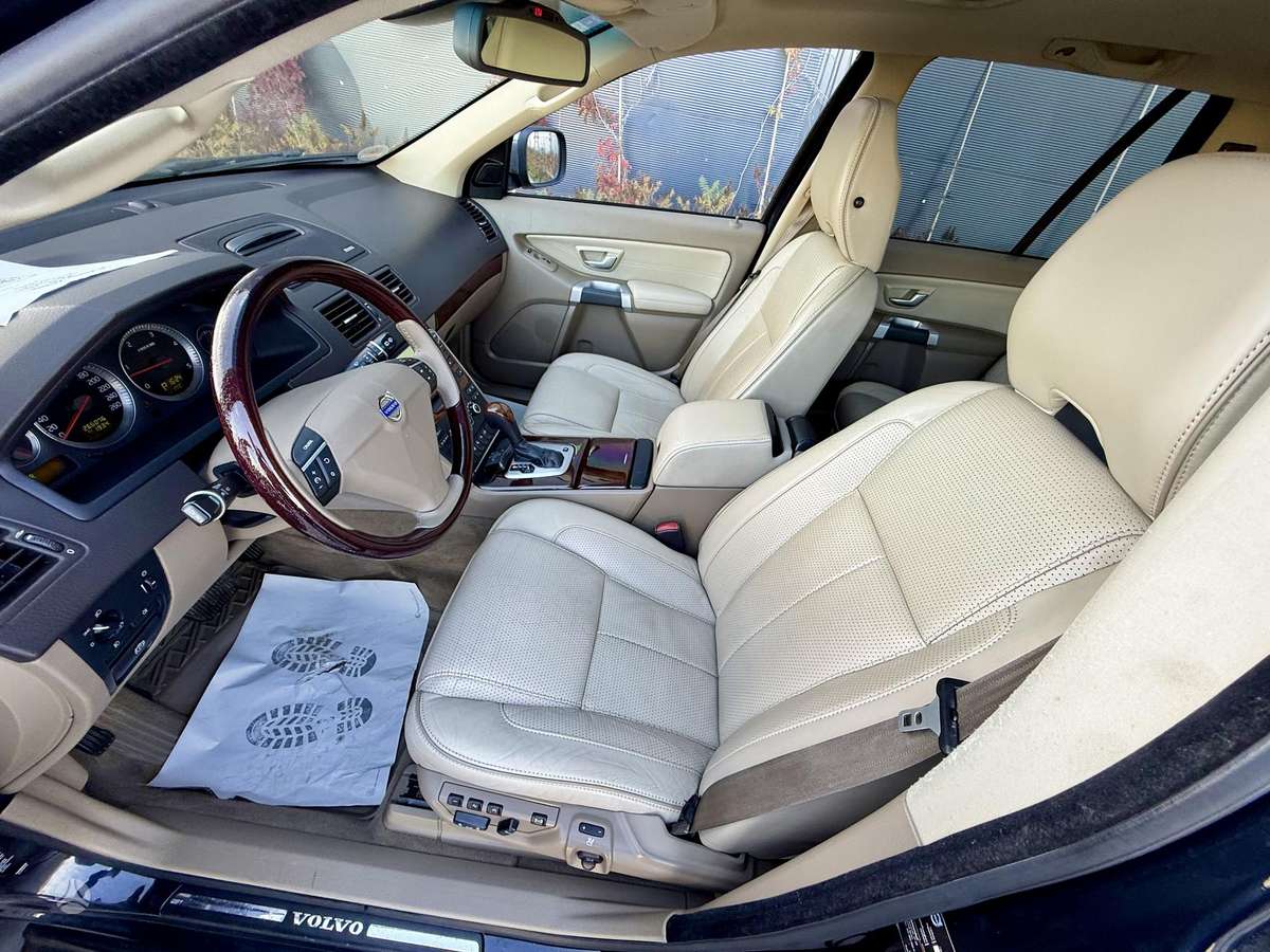 Volvo XC90 2009 — photo 9
