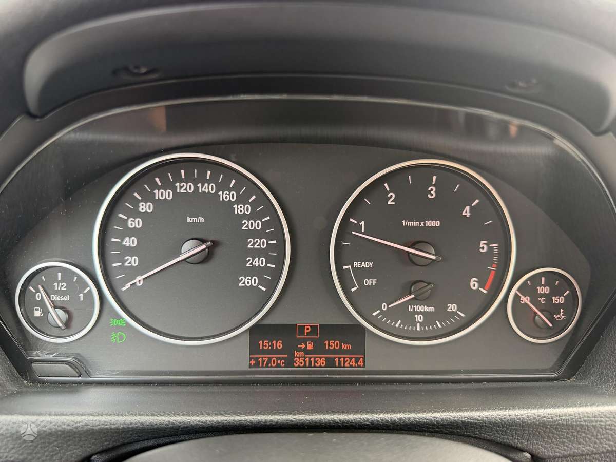 BMW 320 2014 — photo 16