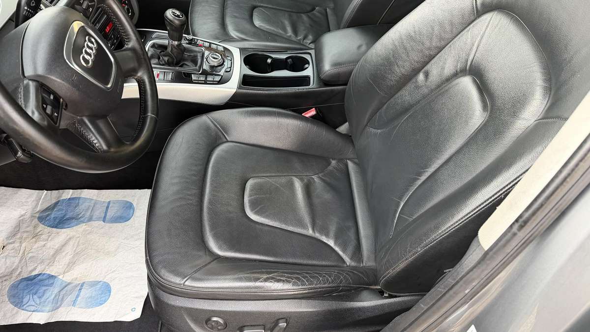 Audi A4 2008 — photo 10