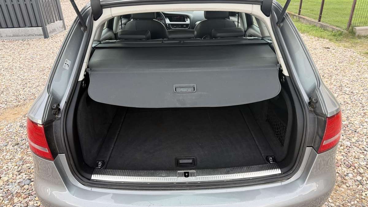 Audi A4 2008 — photo 23