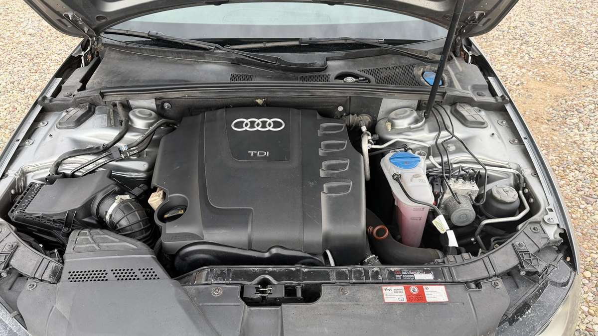 Audi A4 2008 — photo 25