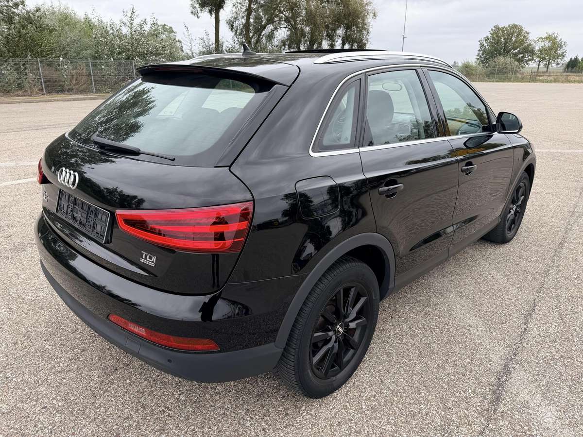 Audi Q3 2012 — двигун 1968 cm³, 140 HP (103kW)