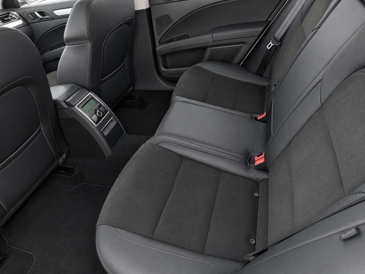 Skoda Superb 2015 — photo 10
