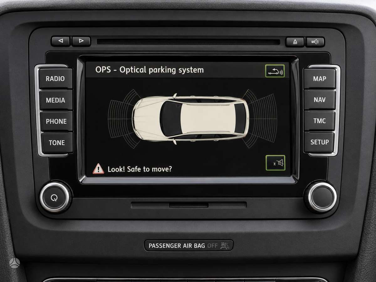 Skoda Superb 2015 — photo 16