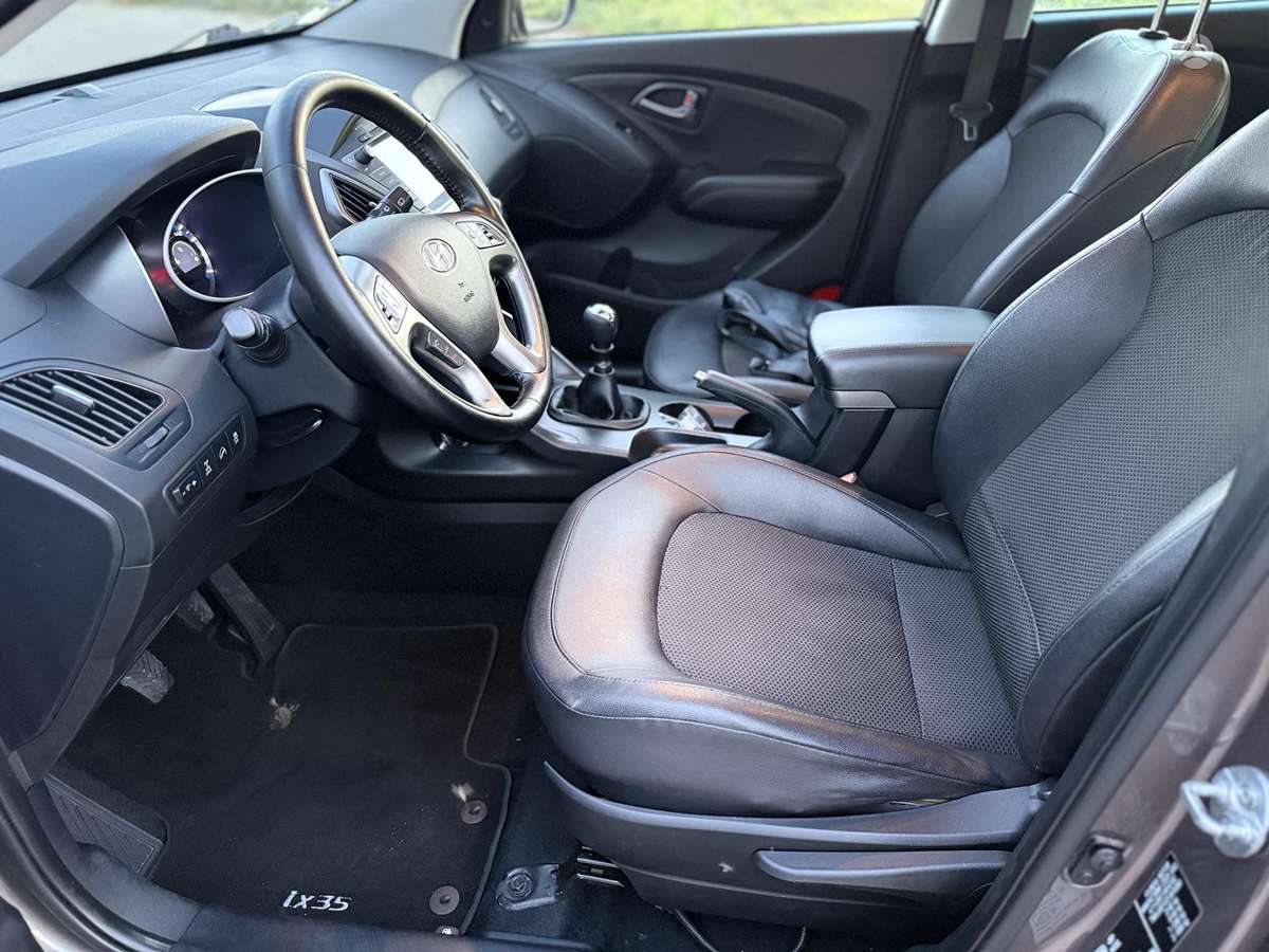 Hyundai ix35 2015 — photo 6