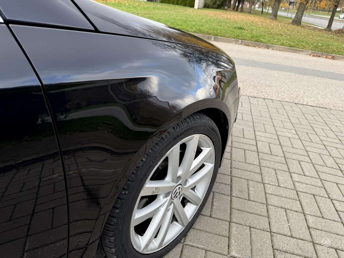 Volkswagen Passat 2009 — photo 10