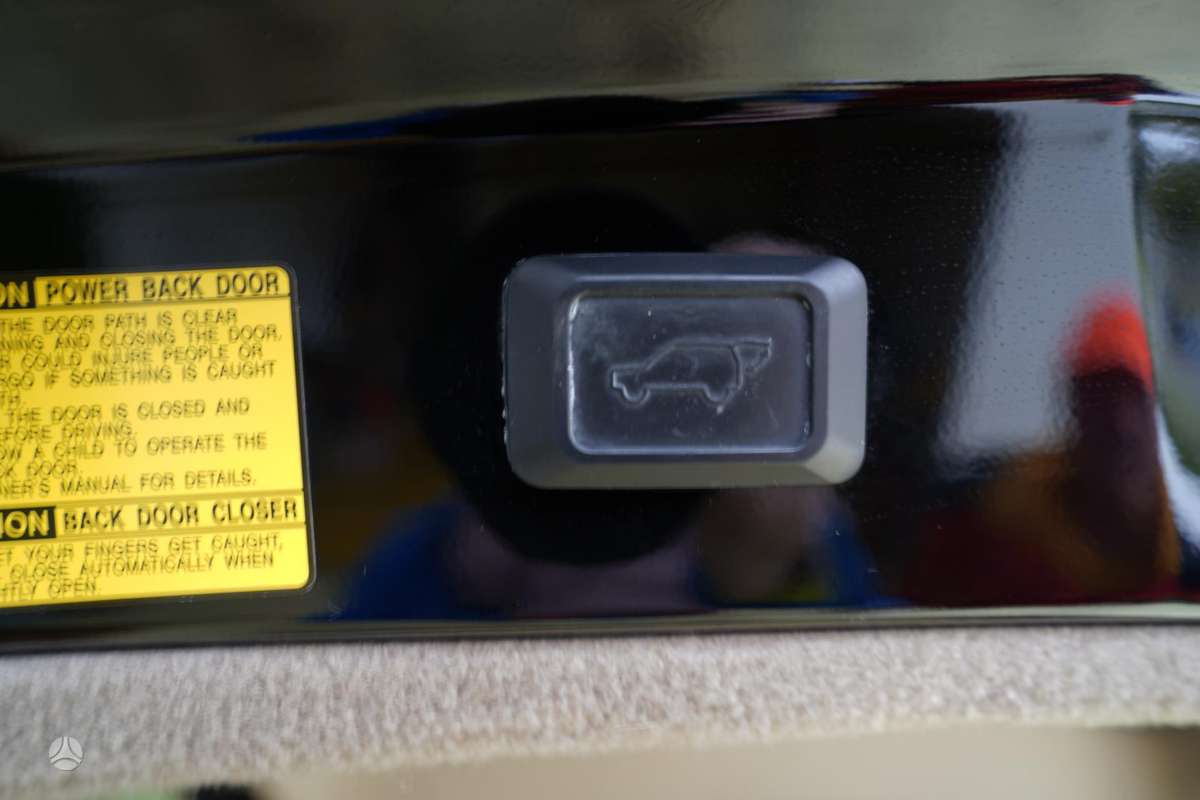 Lexus RX 2007 — photo 22