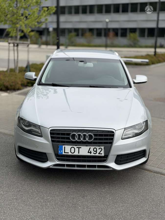 Audi A4 2011 — interior