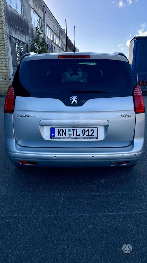 Peugeot 5008 2012 — photo 6
