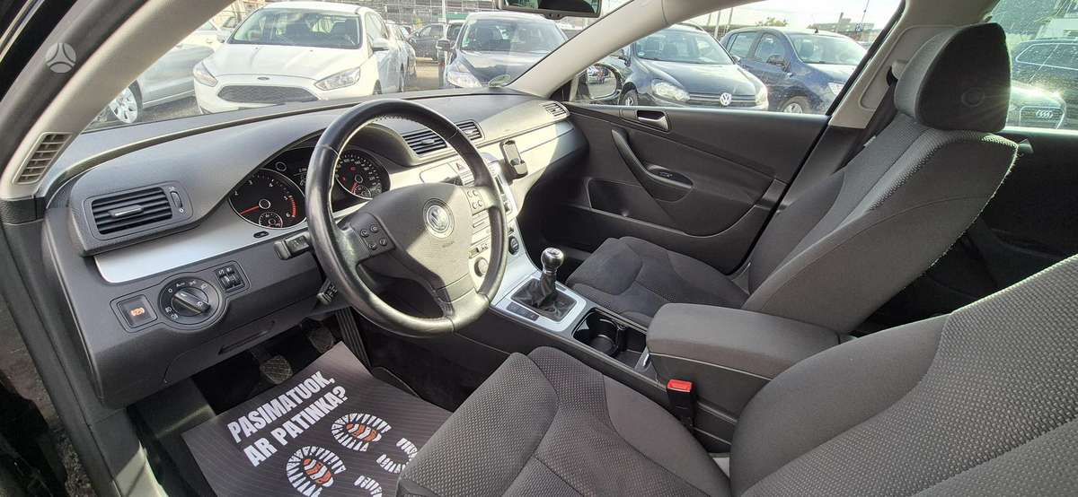 Volkswagen Passat 2009 — photo 6