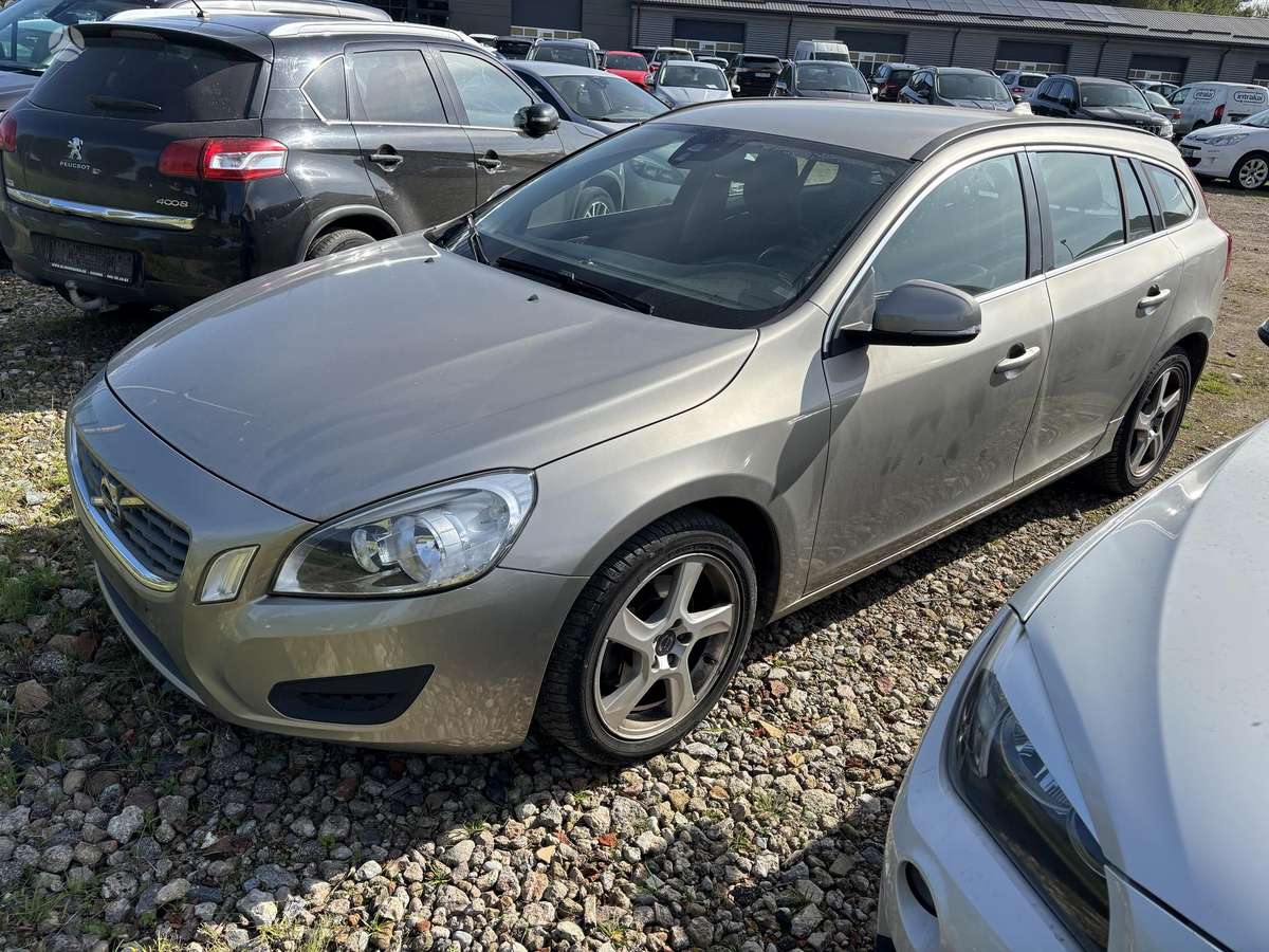Volvo V60 2011 — авто для ЗСУ з Європи