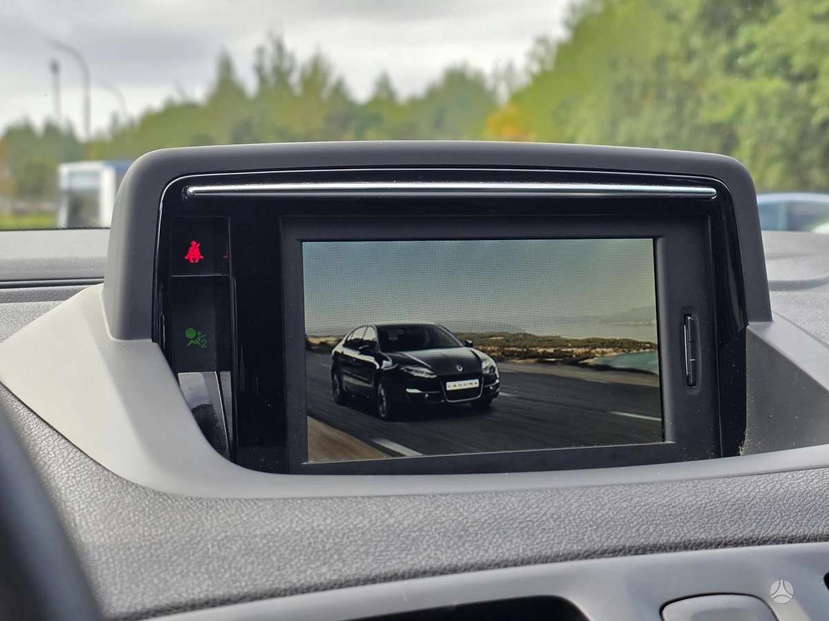 Renault Megane 2012 — photo 13