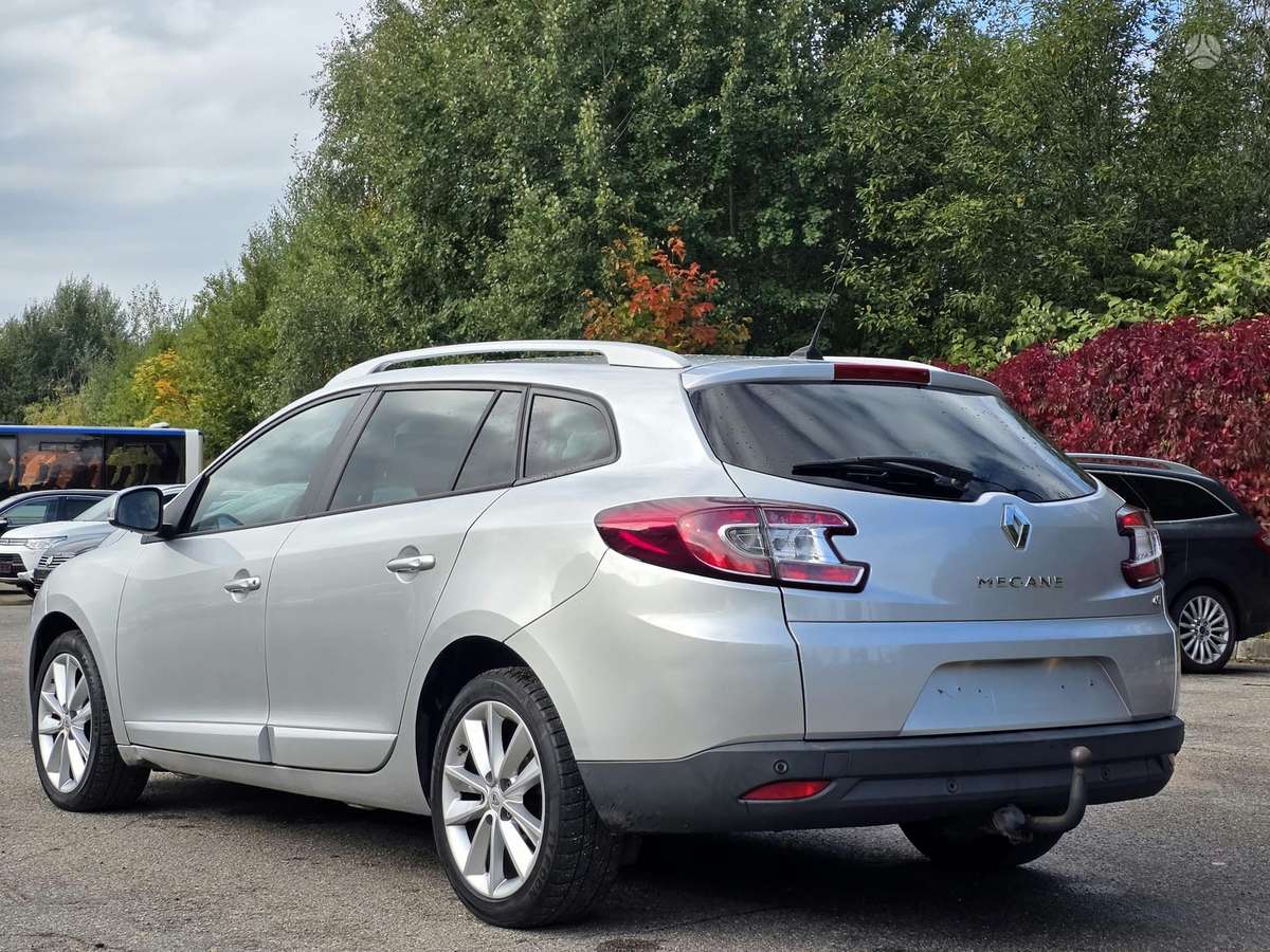 Renault Megane 2012 — photo 5