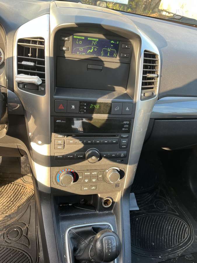 Chevrolet Captiva 2009 — photo 7