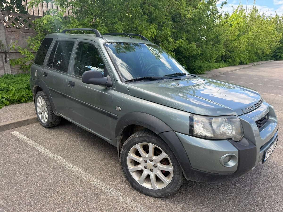 Land Rover 2004 — двигун 2000 cm³