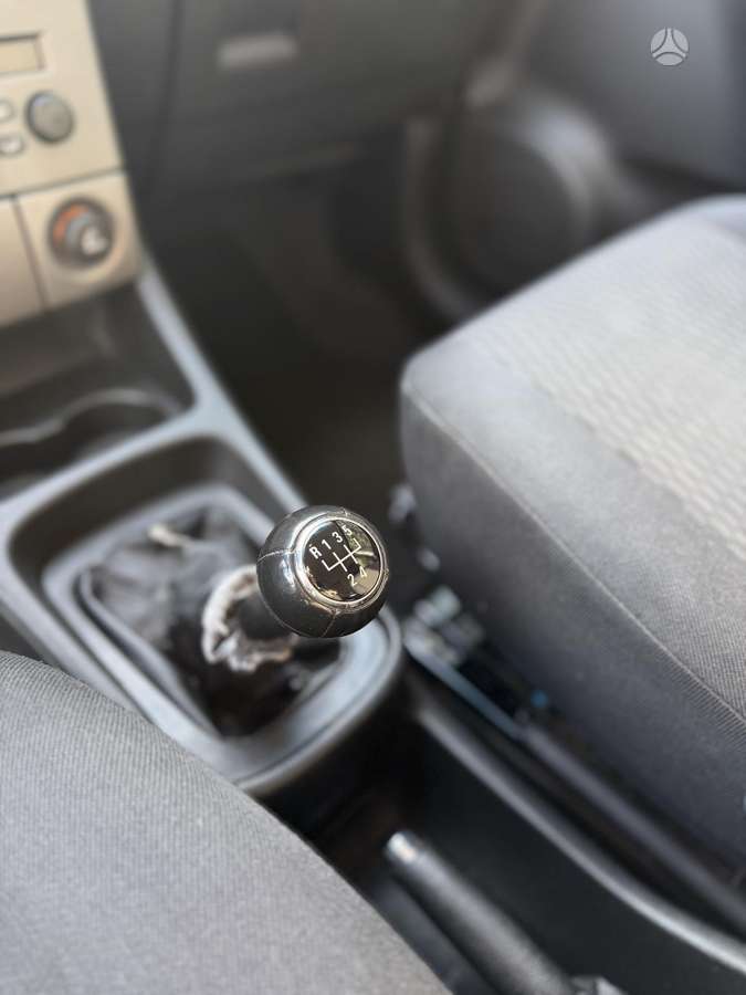 Opel Zafira 2004 — photo 20