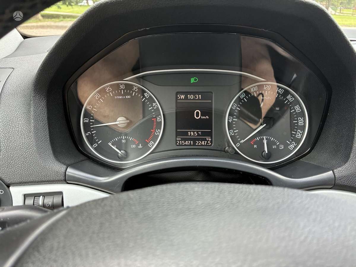 Skoda Octavia 2011 — photo 6