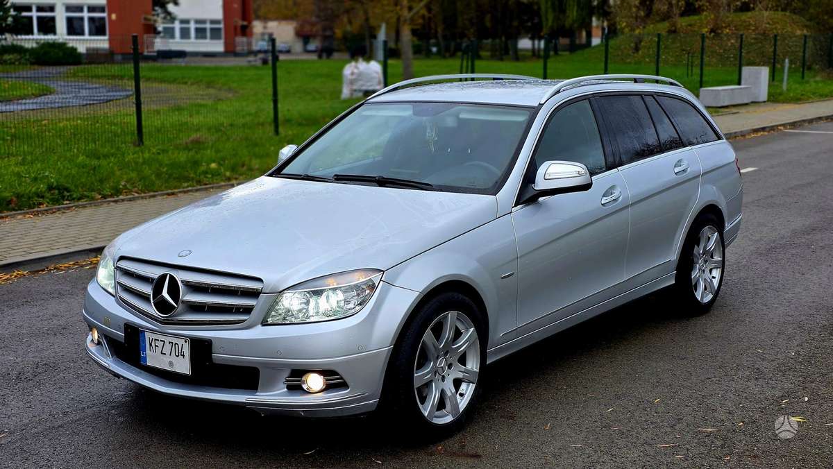 Mercedes-Benz C320 2009 — vehicle for AFU Ukraine