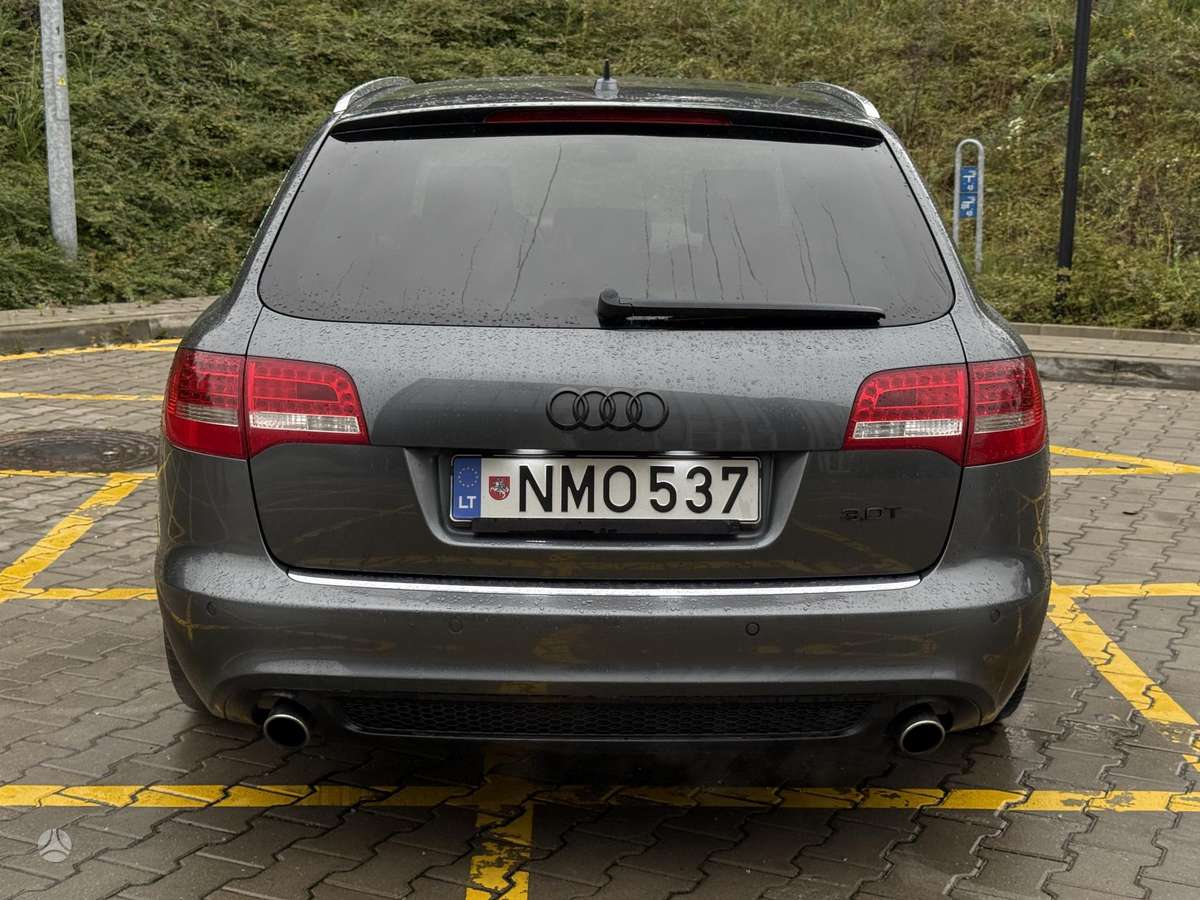 Audi A6 2010 — двигун 3000 cm³, 290 HP (213kW)