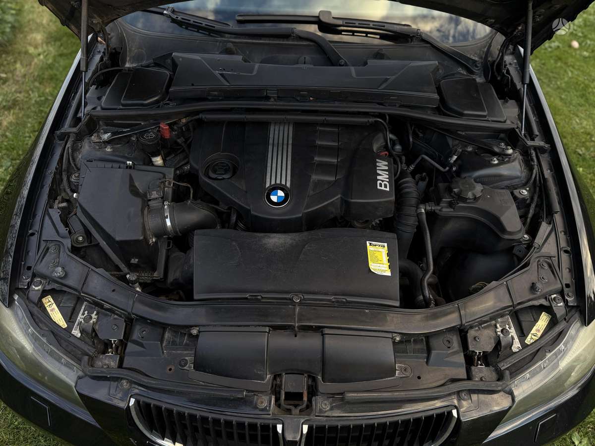BMW 320 2008 — photo 27
