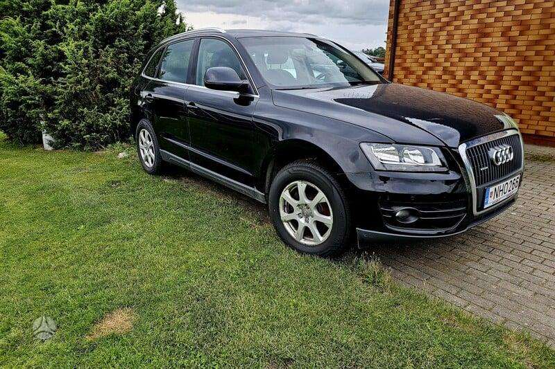 Audi Q5 2011 — двигун 1968 cm³, 141 HP (104kW)