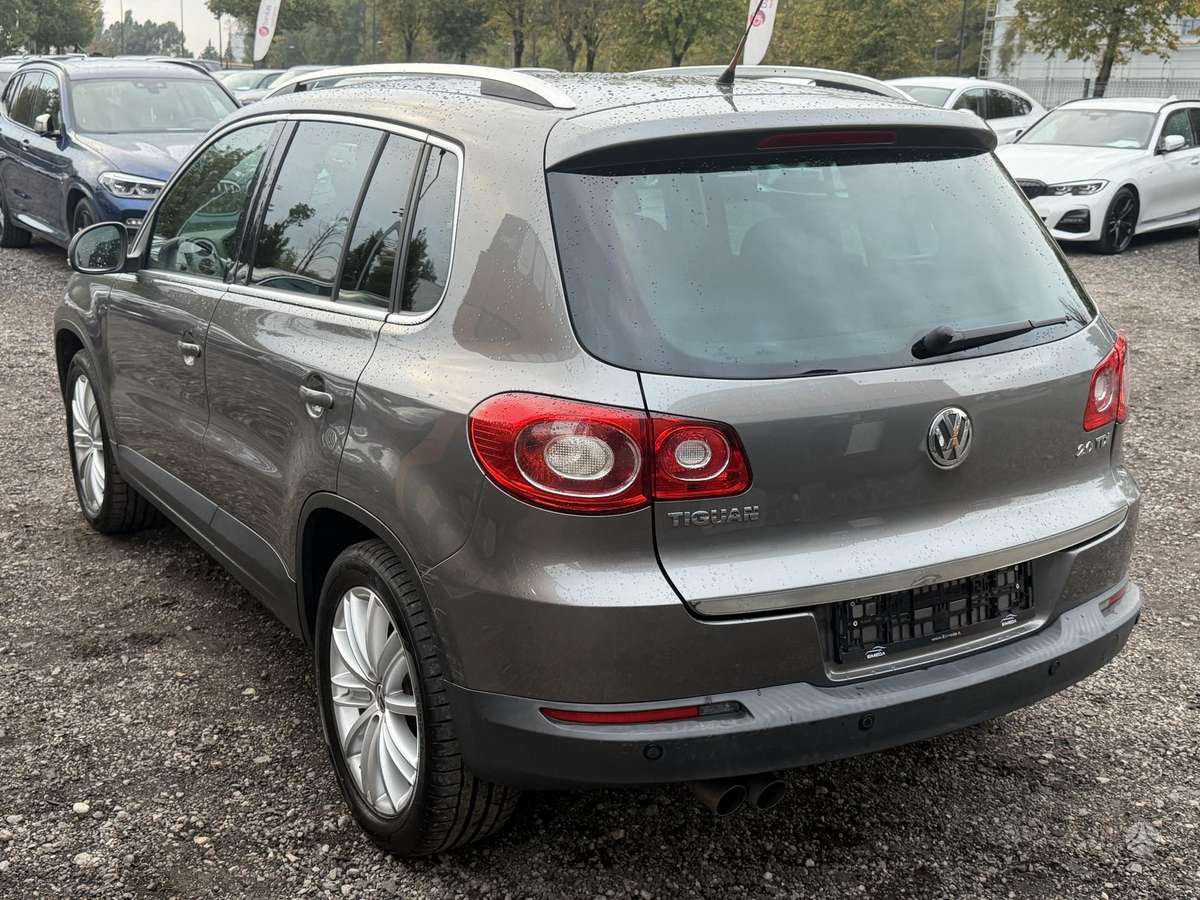 Volkswagen Tiguan 2009 — двигун 2000 cm³, 140 HP (103kW)