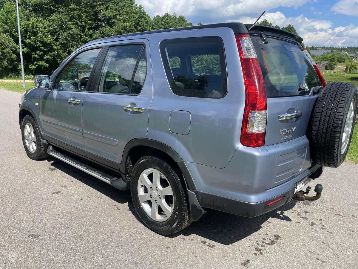 Honda CR-V 2006 — салон