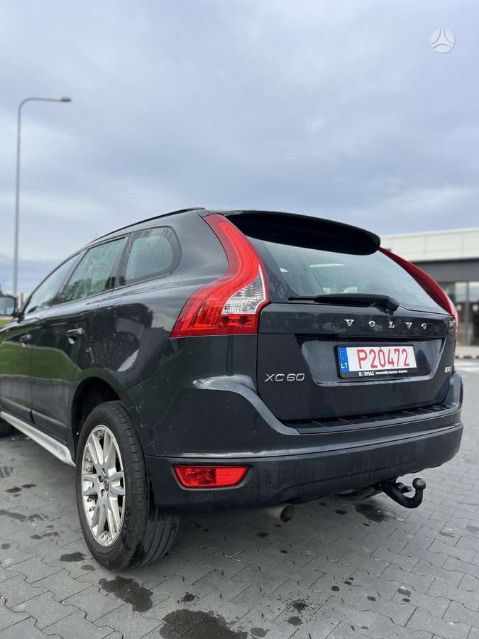 Volvo XC60 2011 — фото 23