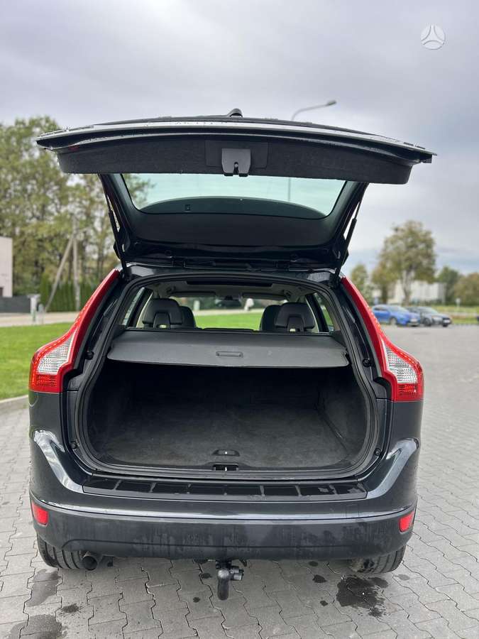 Volvo XC60 2011 — фото 26
