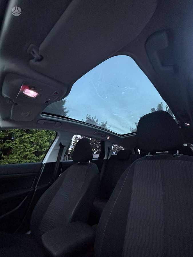 Peugeot 308 2014 — photo 8