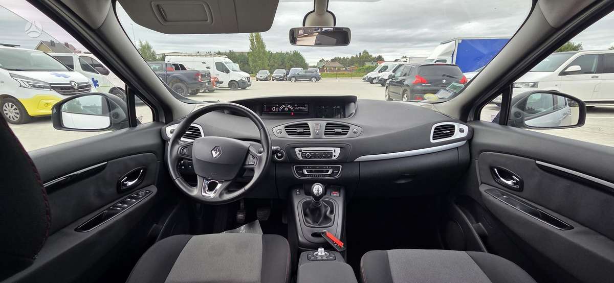 Renault Scenic 2014 — фото 11