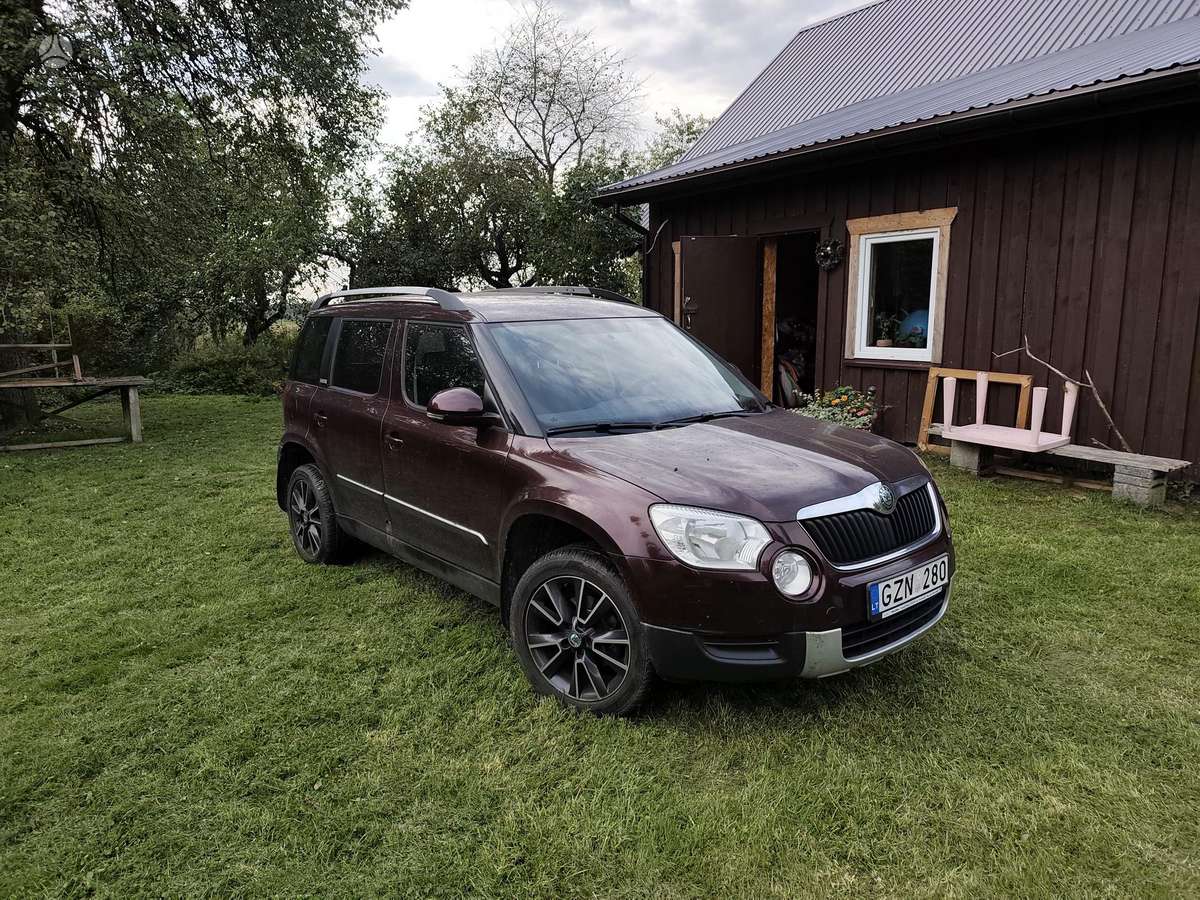 Skoda Yeti 2013 — interior