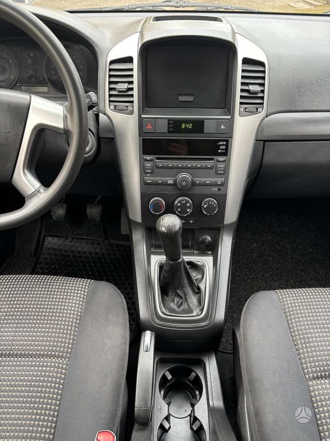 Chevrolet Captiva 2011 — photo 22