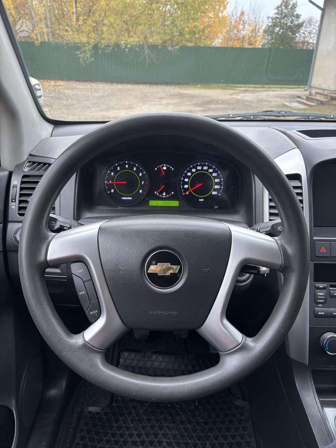 Chevrolet Captiva 2011 — photo 23