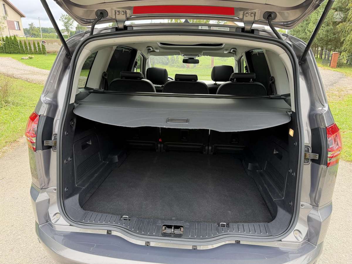 Ford S-MAX 2014 — photo 20