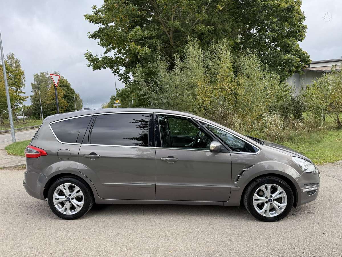 Ford S-MAX 2014 — engine 2000 cm³, 140 HP (103kW)