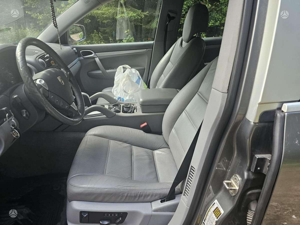 Porsche Cayenne 2008 — photo 5
