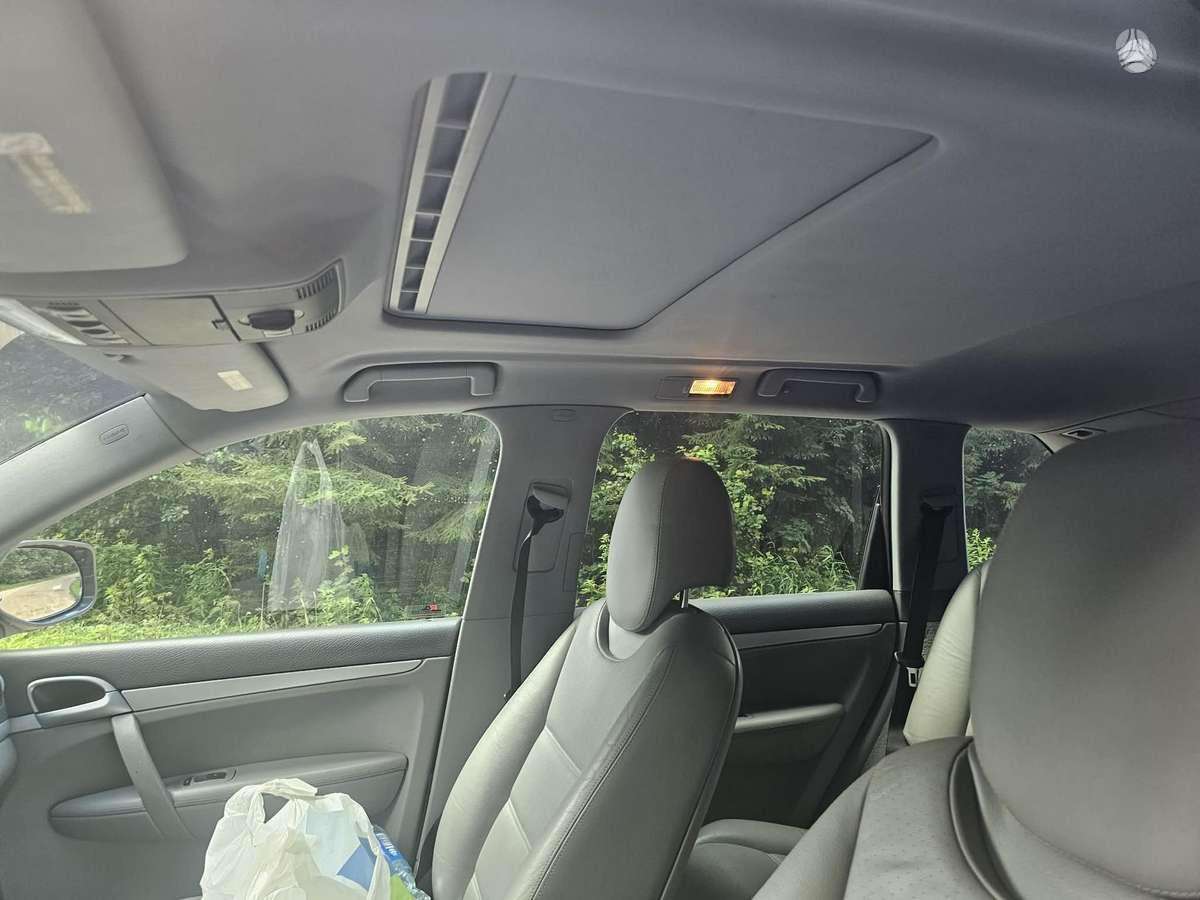 Porsche Cayenne 2008 — photo 6