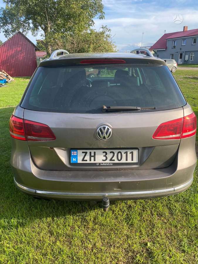 Volkswagen Passat 2011 — photo 6