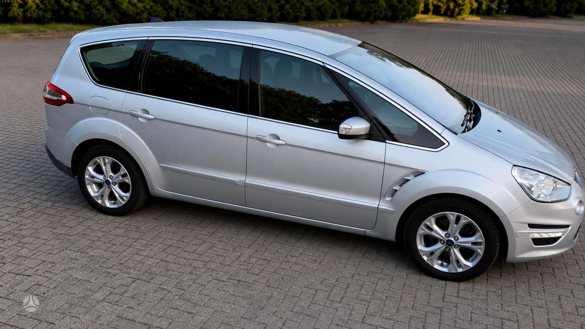 Ford S-MAX 2012 — photo 13