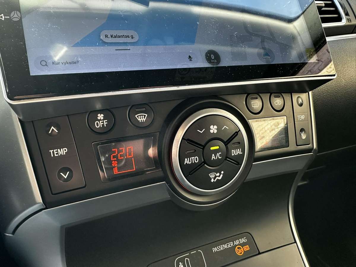 Toyota Verso 2014 — photo 26