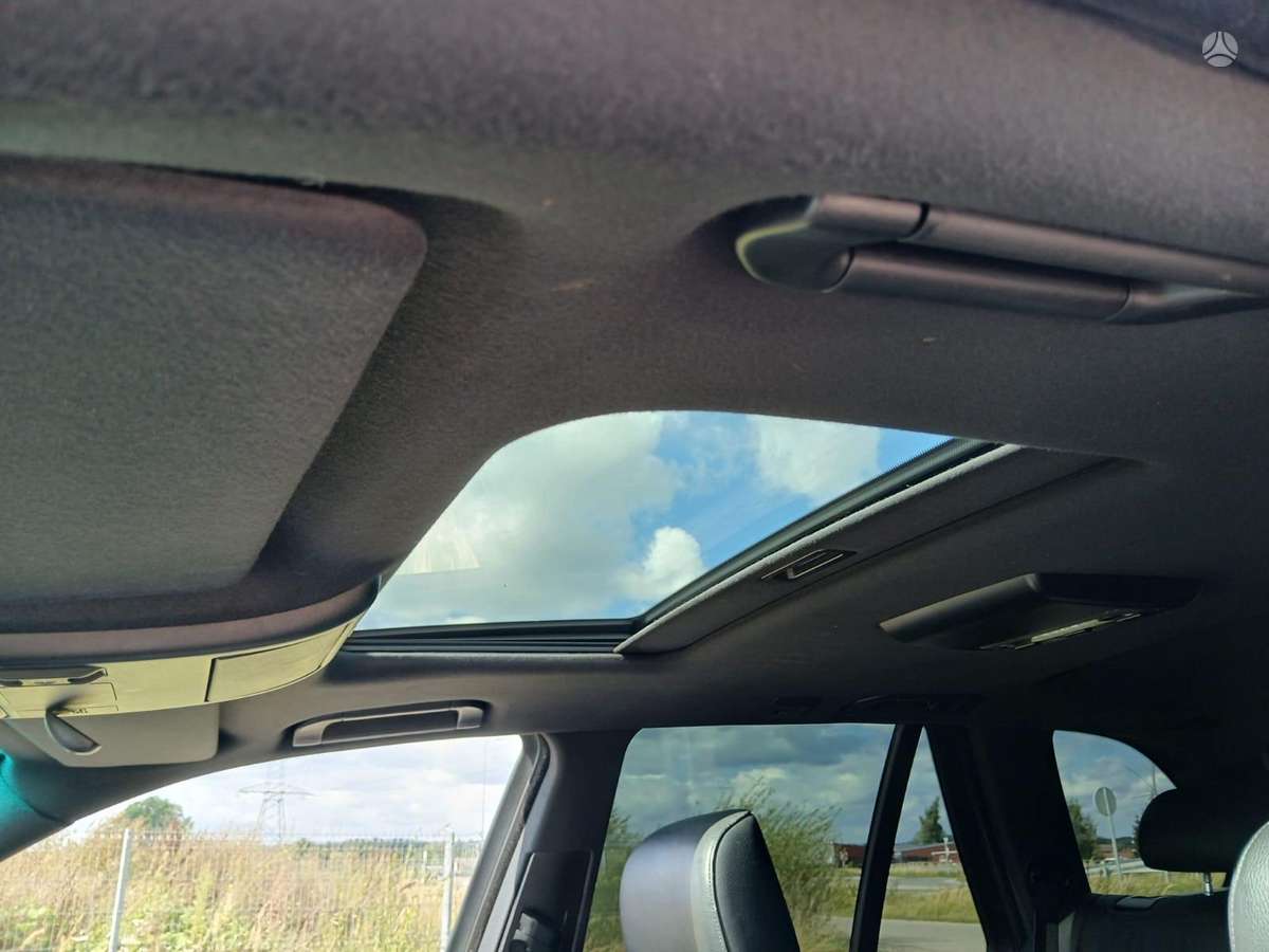 BMW X5 2004 — photo 13