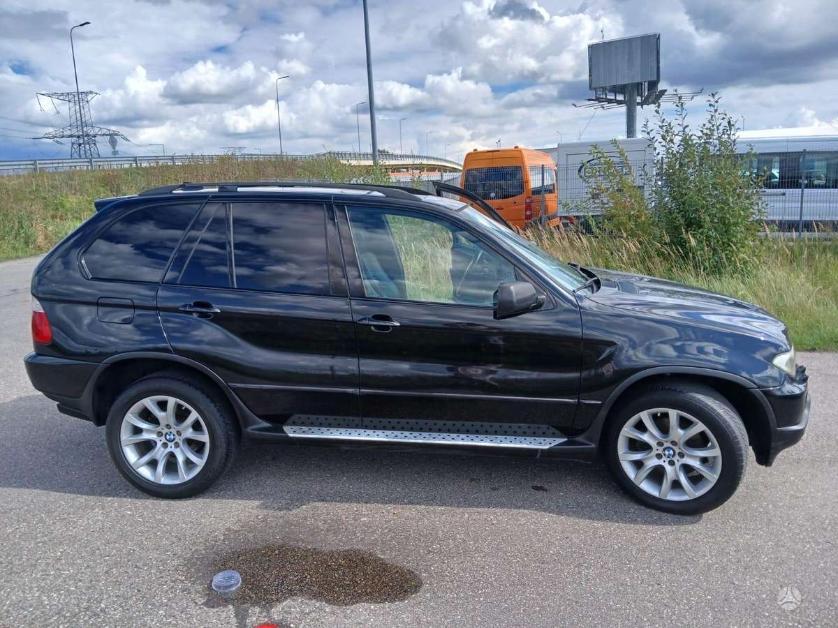 BMW X5 2004 — photo 6