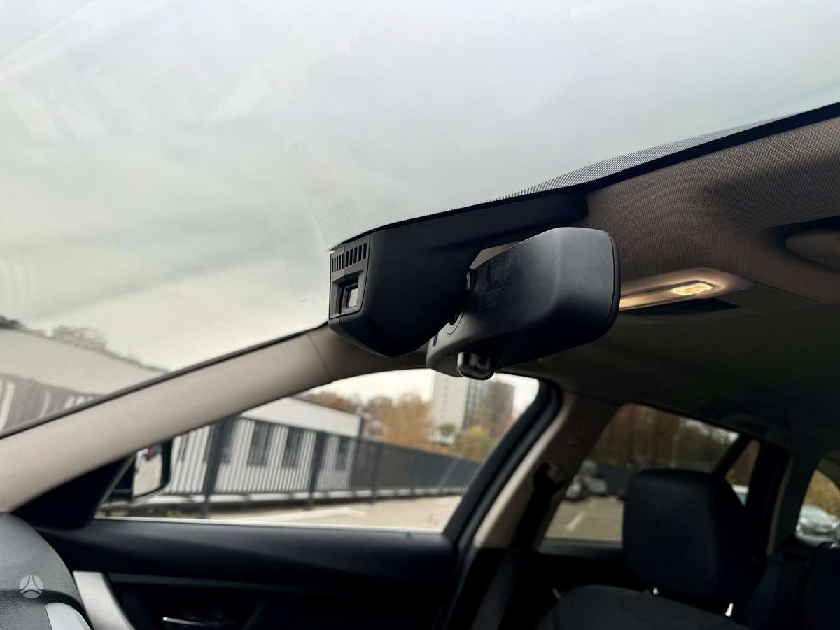 BMW 320 2013 — photo 15